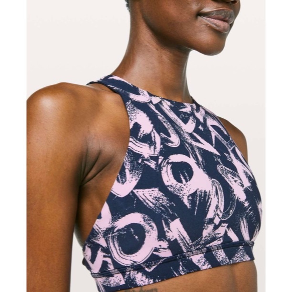 Lululemon Free To Be Serene Bra sz 6 High Neck Graffiti Pop Antoinette True Navy